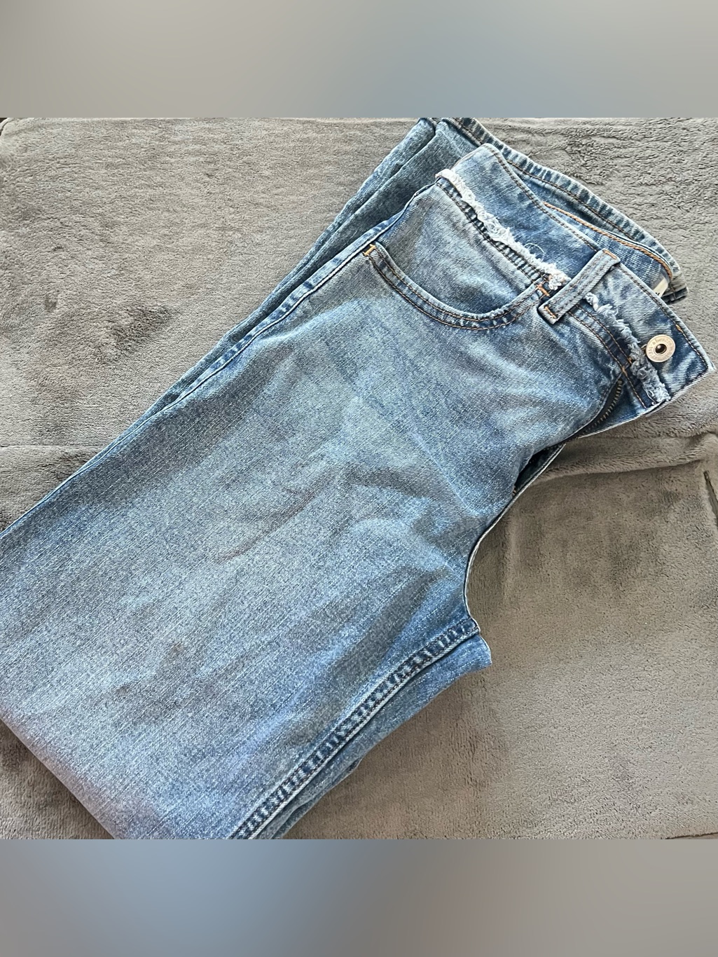 Abercrombie Kids Lt Blue Denim High-Rise Wide Leg Jeans Size 13/14 Long Like New